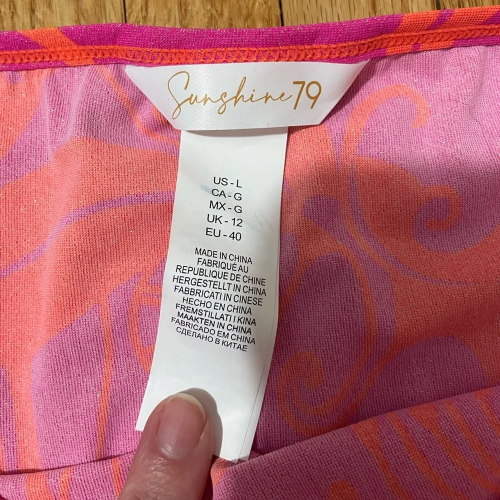 SUNSHINE 79 Floral Coverup - Picture 8 of 15